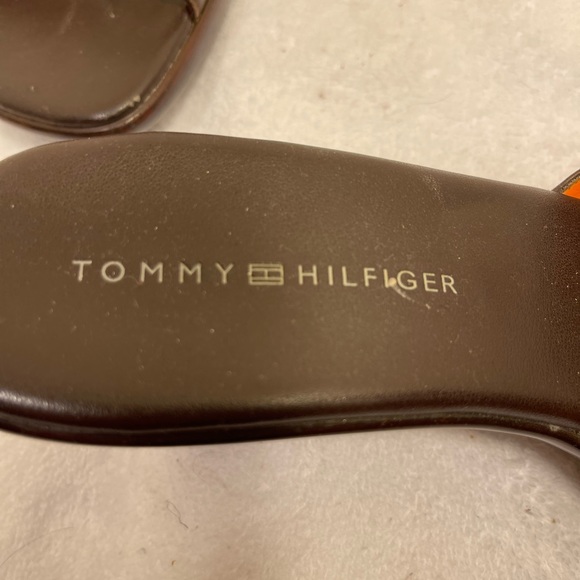 Tommy Hilfiger Brown Leather Sandals Size  8 (5) - Picture 3 of 7